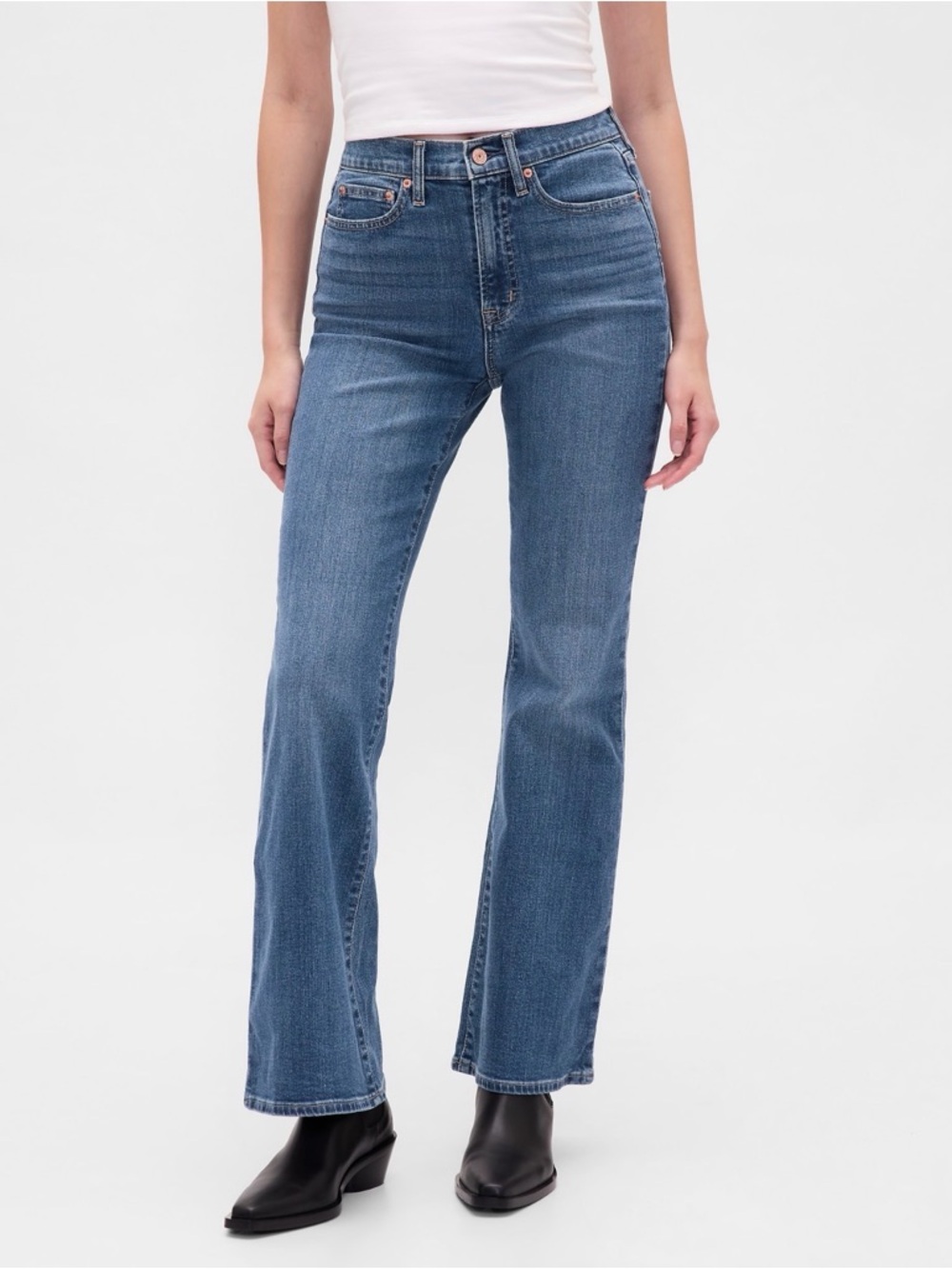 GAP High-Rise Flare Jeans - Medium Blue